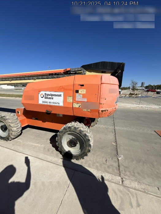 2016 JLG 660SJ