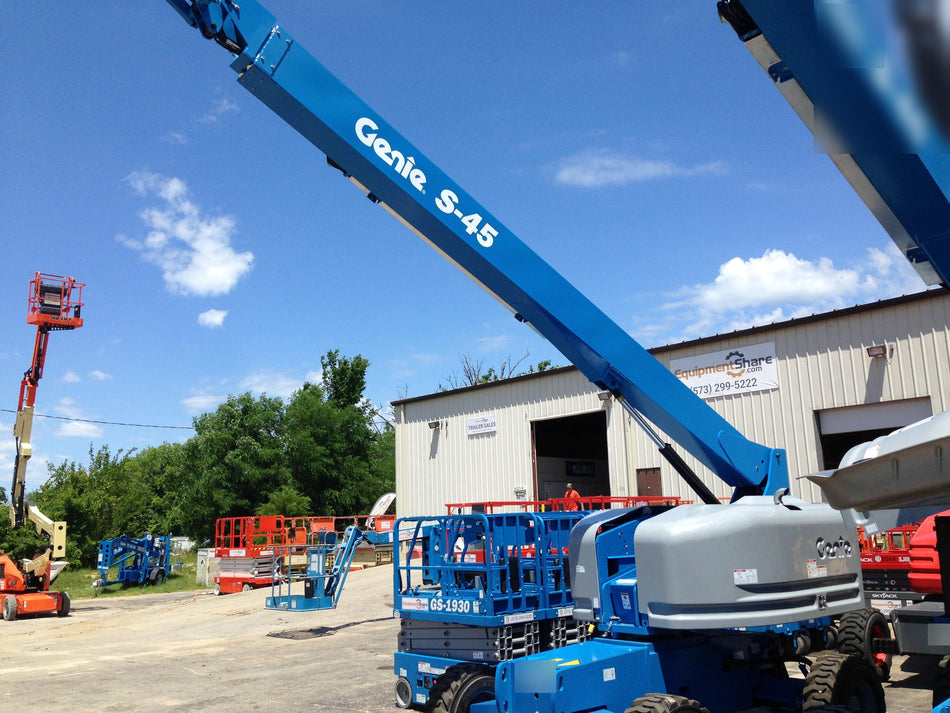 2017 GENIE S-45