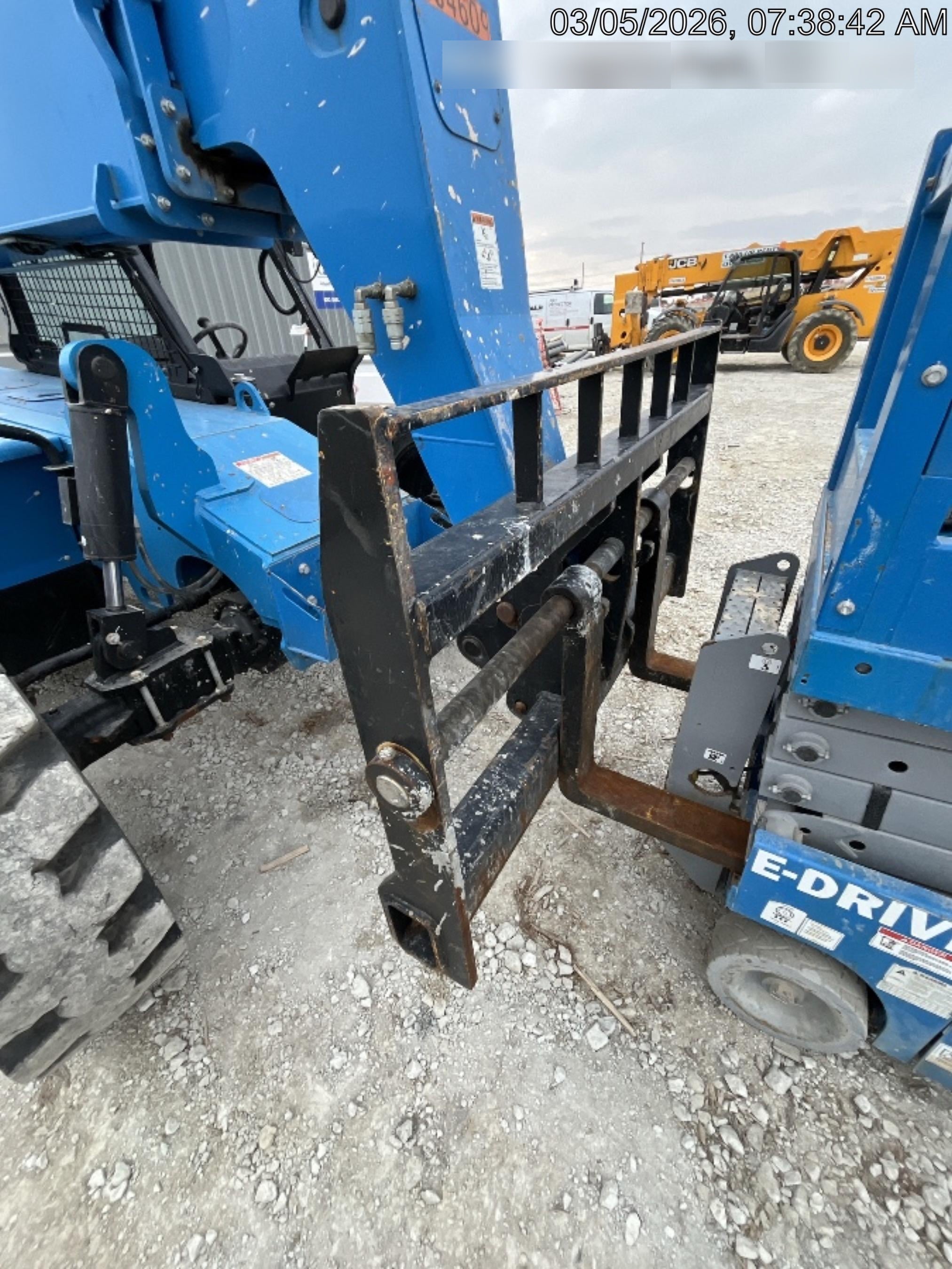 2023 GENIE GTH-636