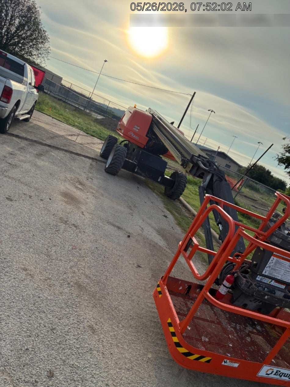 2023 JLG 660SJ