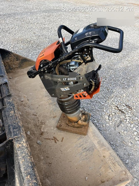 2025 HUSQVARNA LT6005
