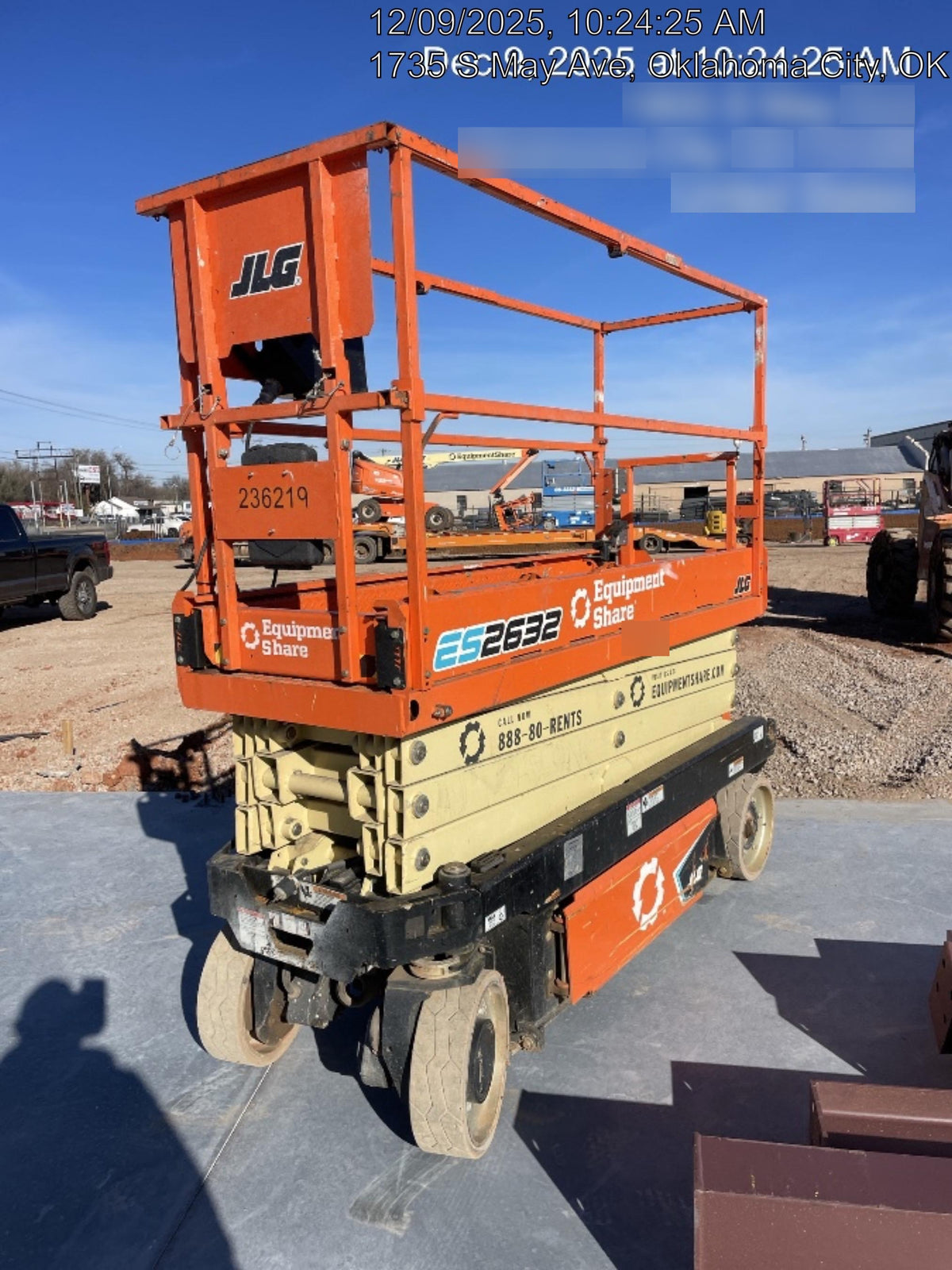 2022 JLG ES2632