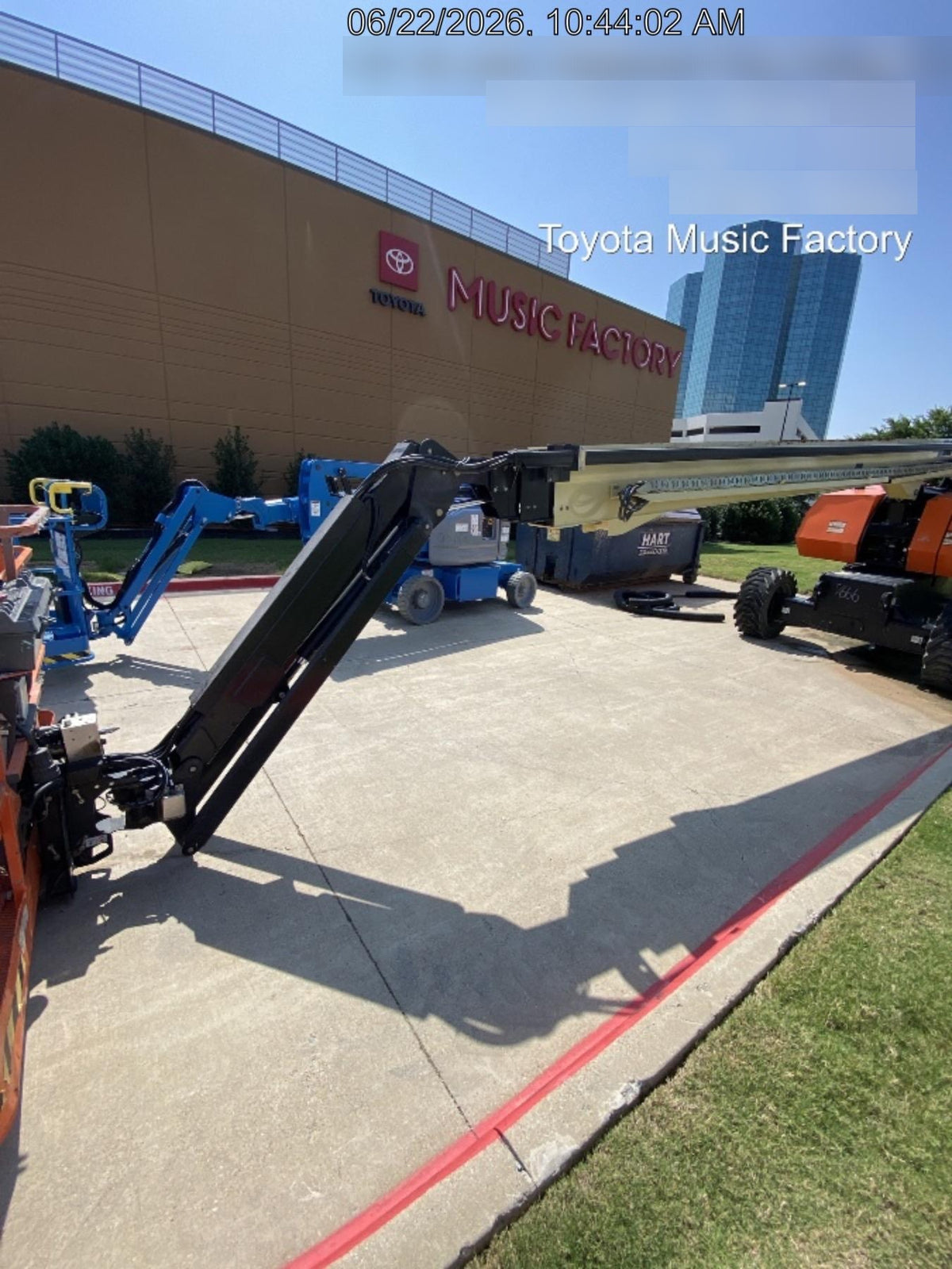 2023 JLG 860SJ