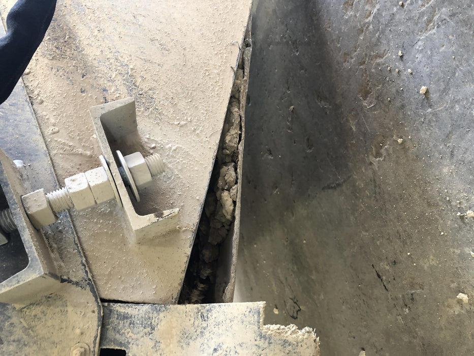 2020 PALADIN Sweepster SB72