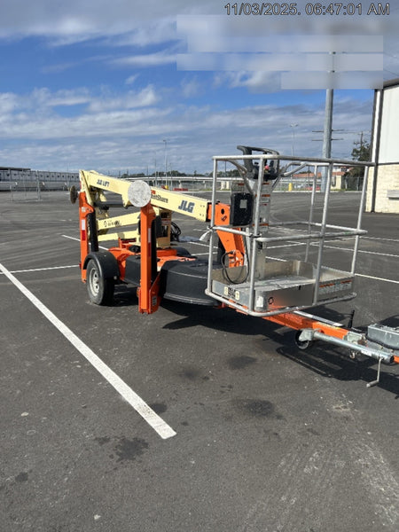 2023 JLG T350