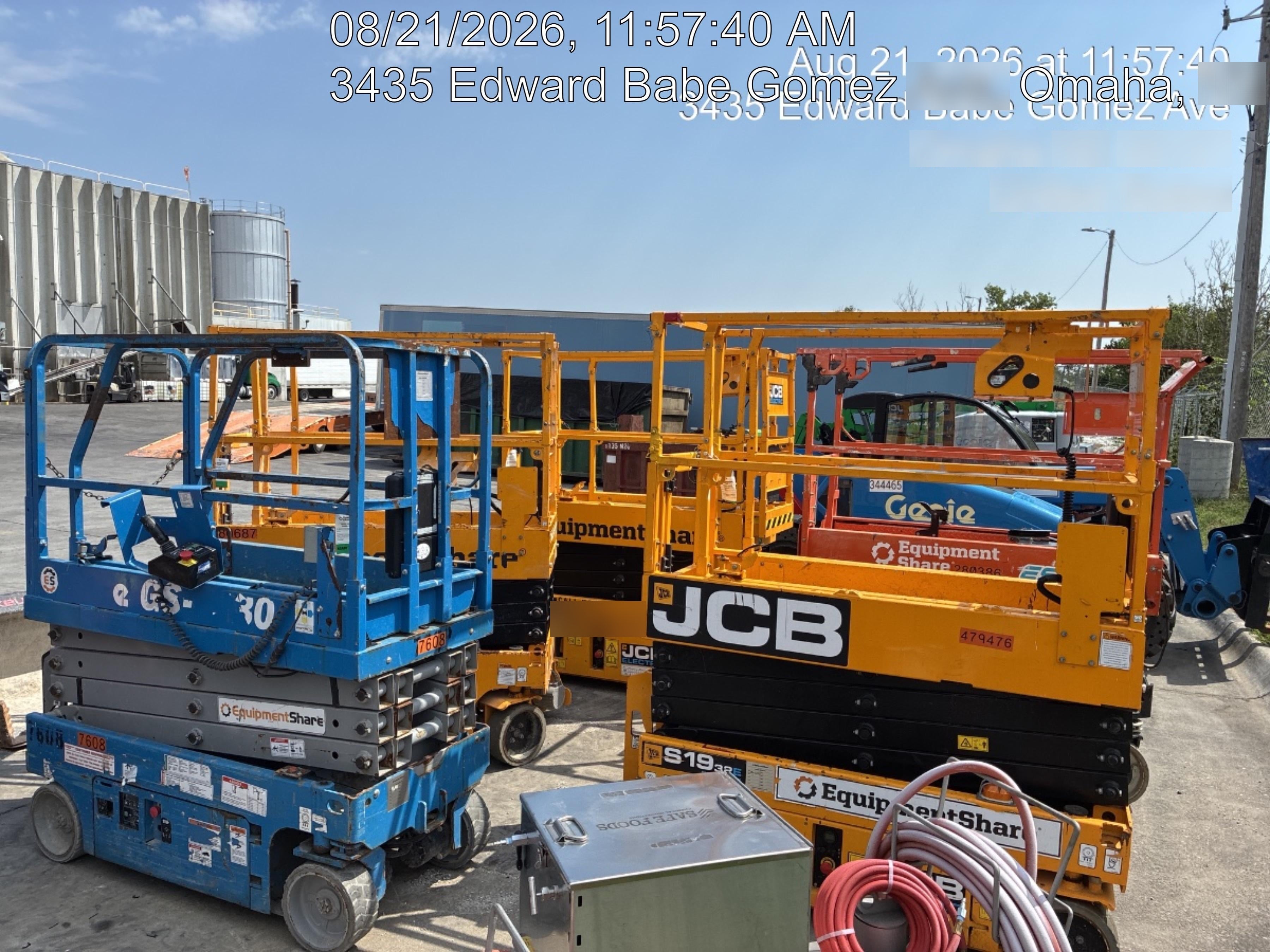 2018 Genie GS-1930 Genie GS-1930 Lift w/Fixed Rail and Chain Entry