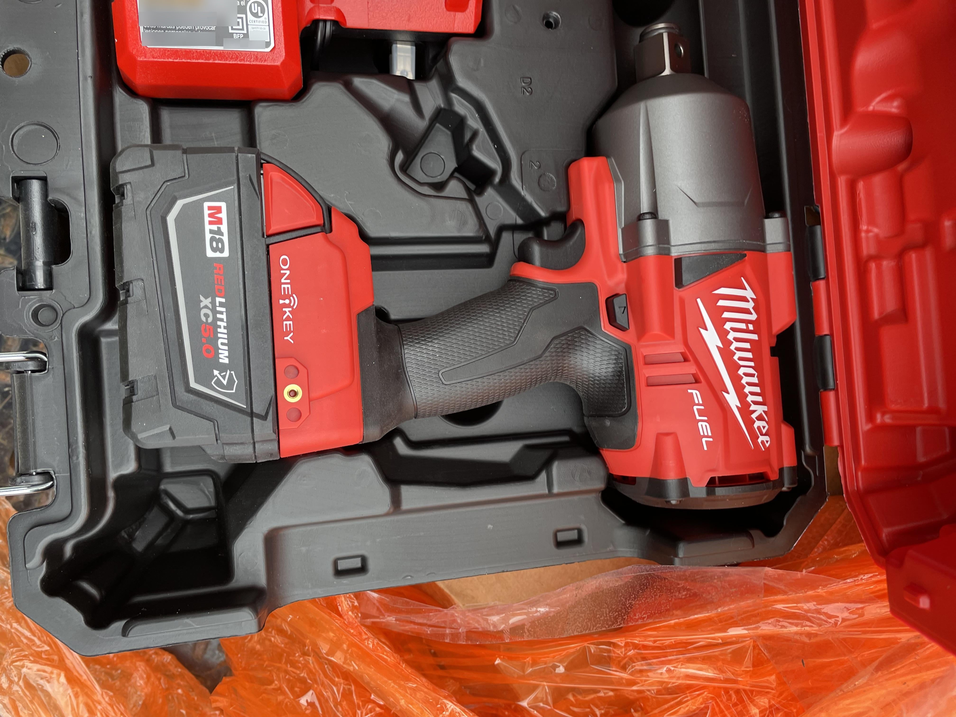 2023 MILWAUKEE 2864-22R