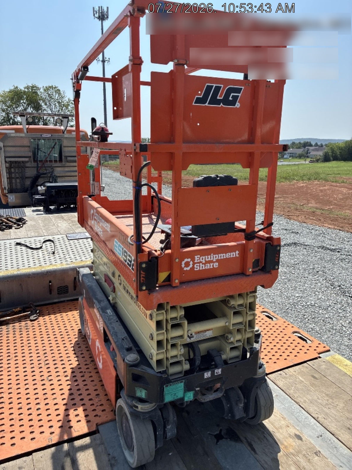 2022 JLG ES1932