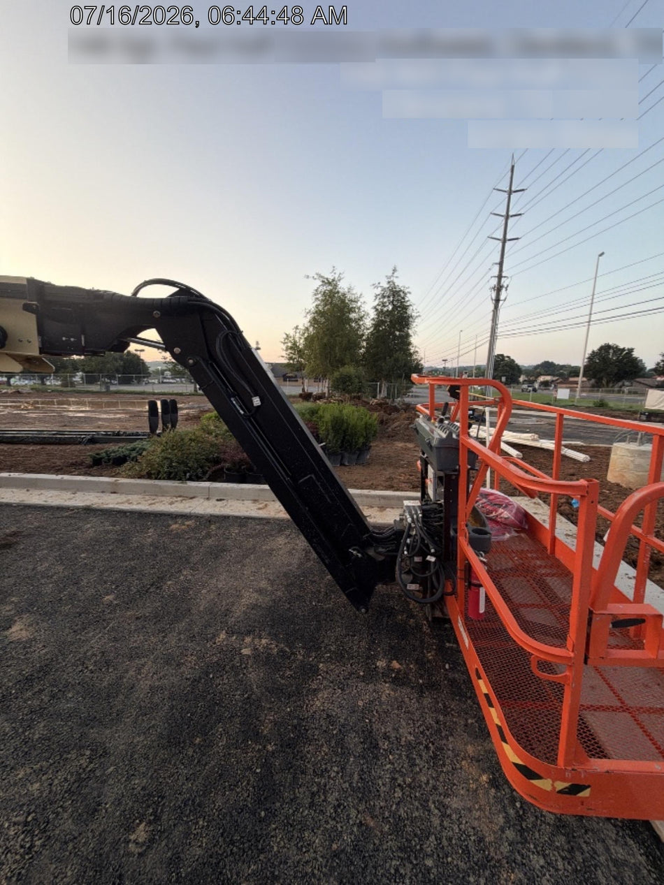 2025 JLG 660SJ