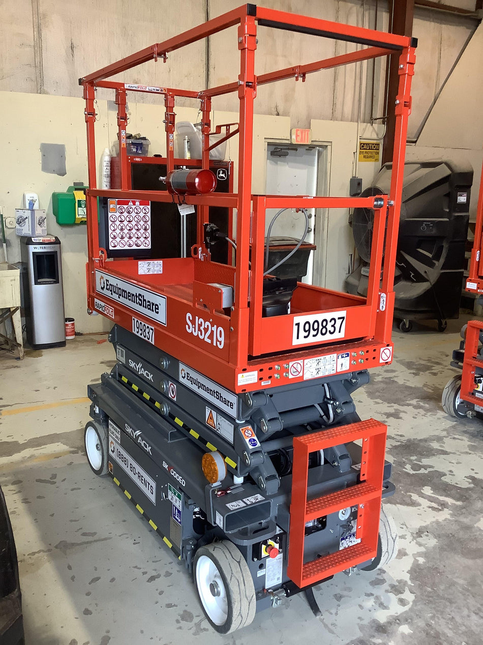 2021 SKYJACK SJ3219