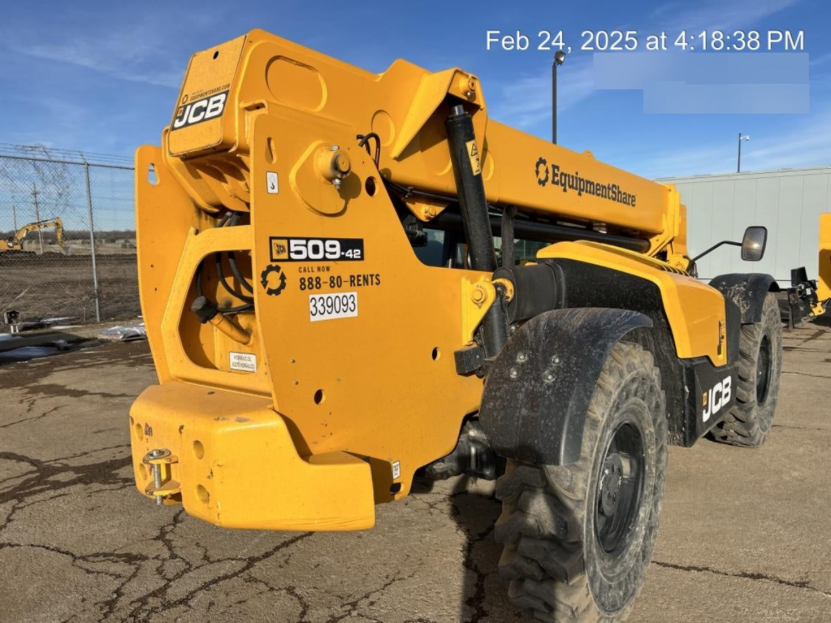 2023 JCB 509-42