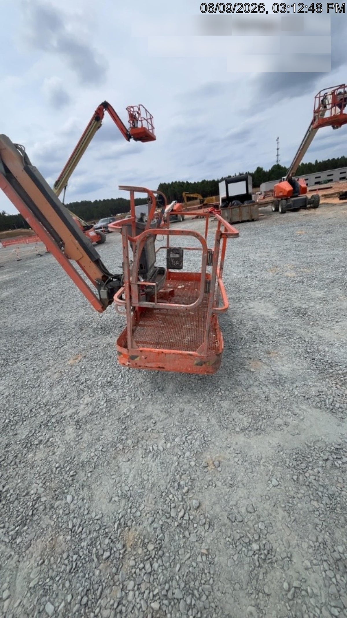 2022 JLG 860SJ