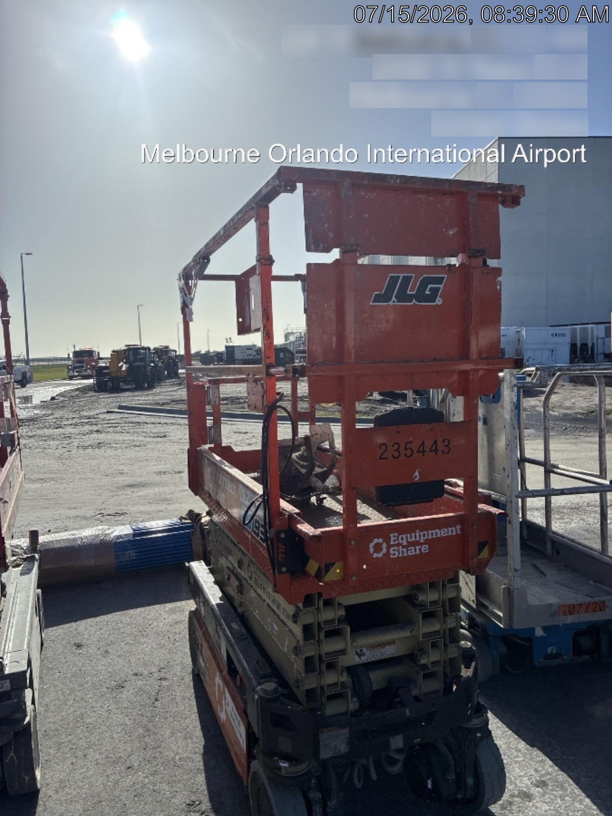 2022 JLG ES1932