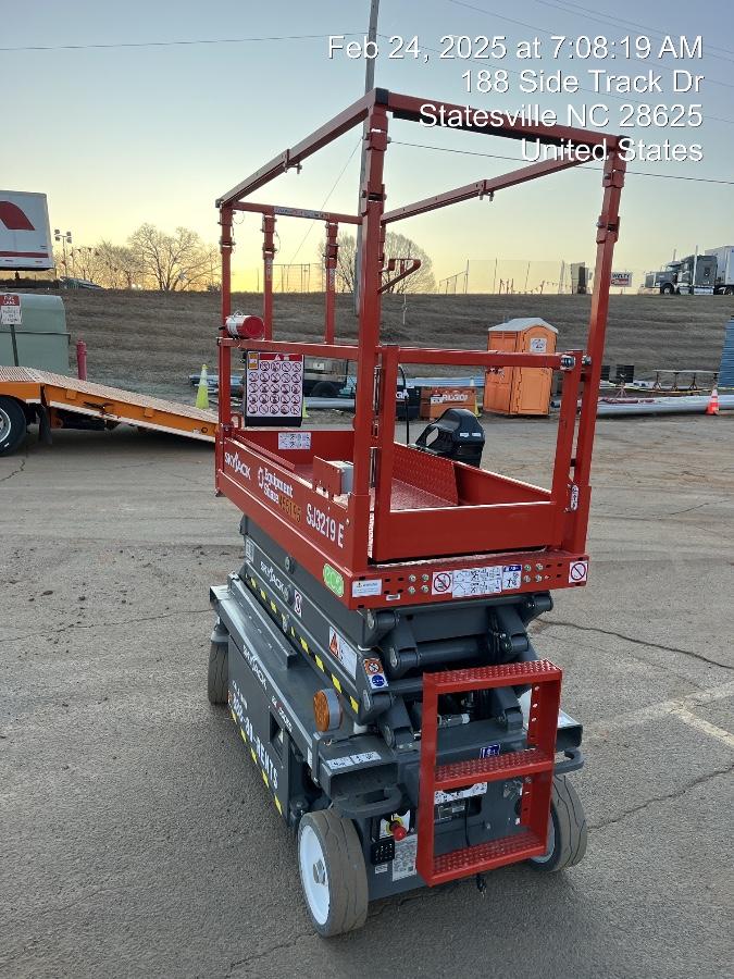 2024 Skyjack SJ3219 Electric Drive, Sld NM Tires, DBcns, RFRails, Power to Platform, T3 + Access Control