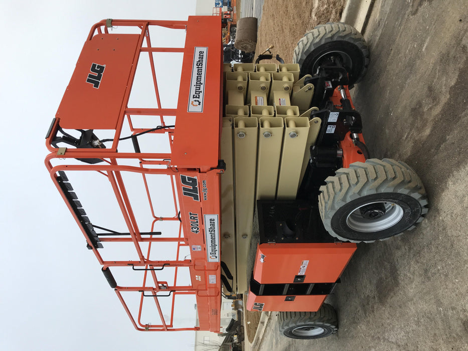2020 JLG 430LRT