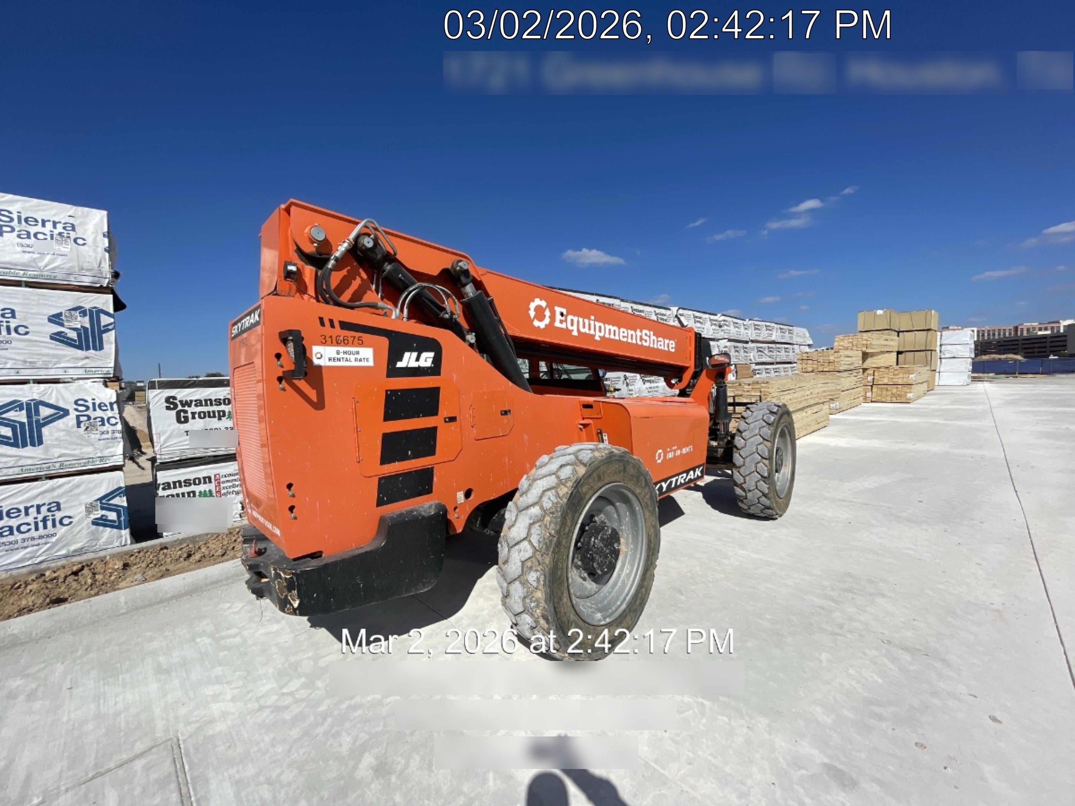 2023 SKYTRAK 8042