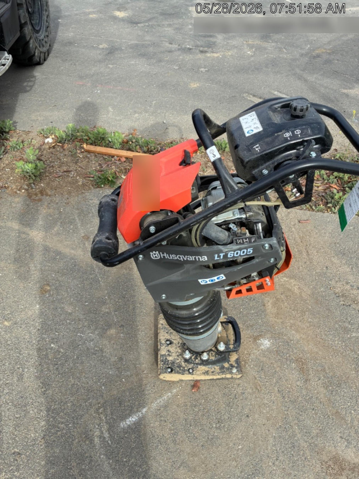 2025 HUSQVARNA LT6005