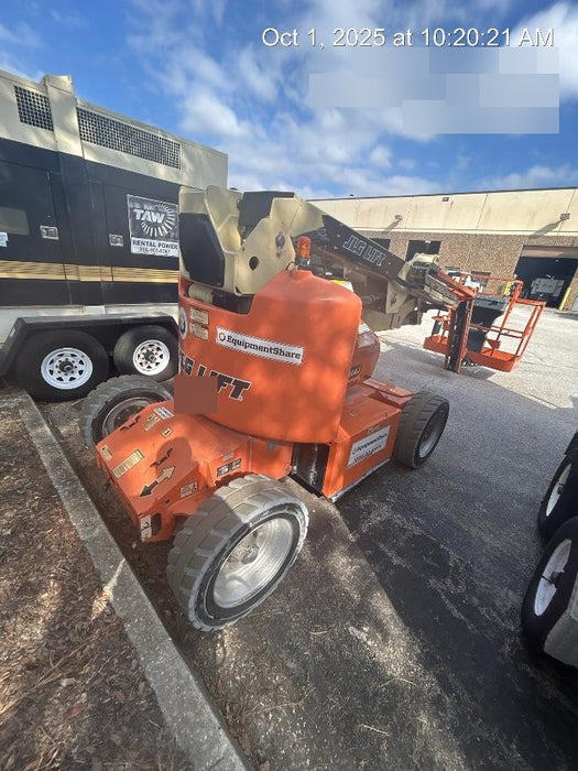 2019 JLG E450AJ