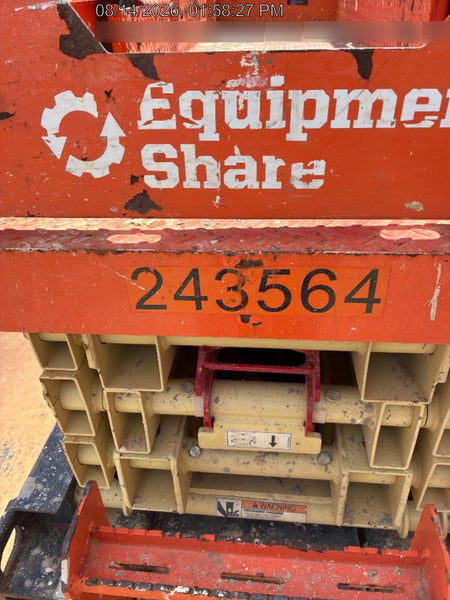 2022 JLG ES2632