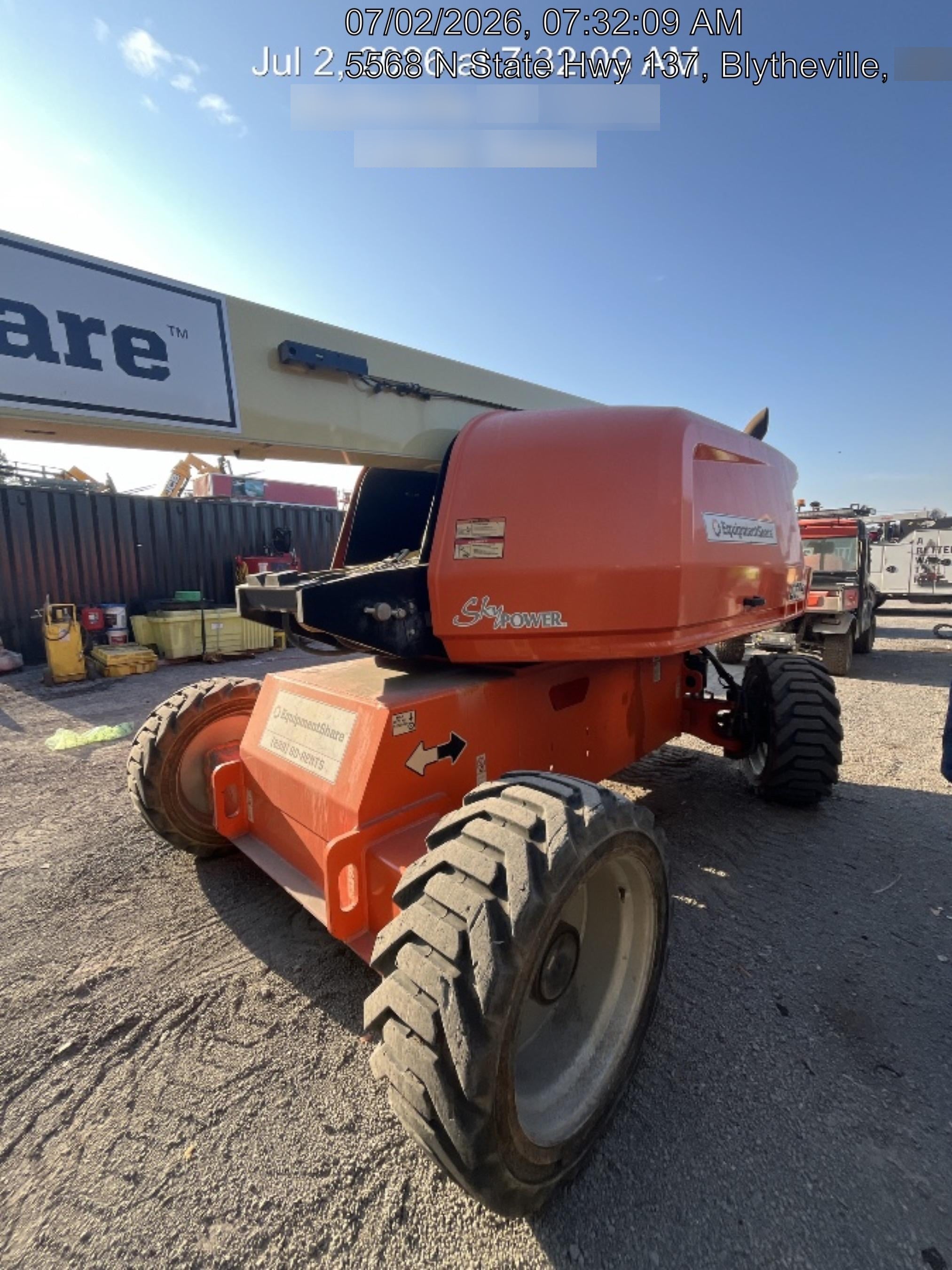 2021 JLG 660SJ