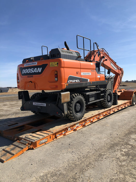 2019 Doosan DX210WE-5 Standard Wheeled Excavator, Hydraulic Quick Coupler