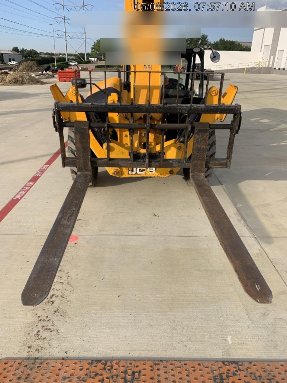 2023 JCB 510-56