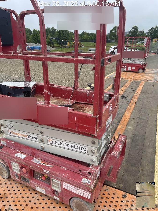 2019 MEC 1330SE MEC 1330SE w/ES Track Hardware, Full Extended 2 Year Warranty