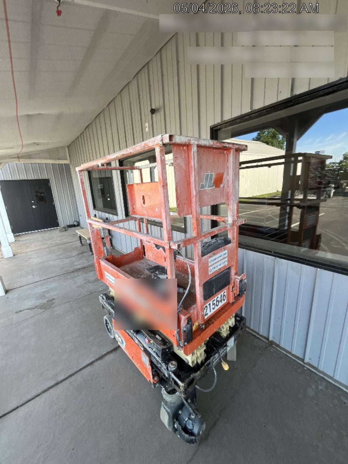 2022 JLG ES1330L