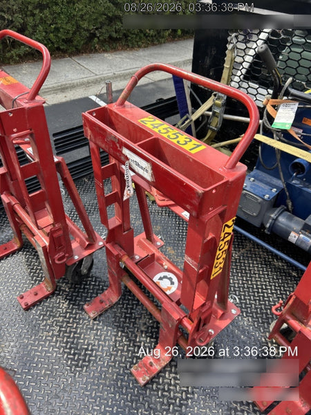 2022 ROL-A-LIFT M-6