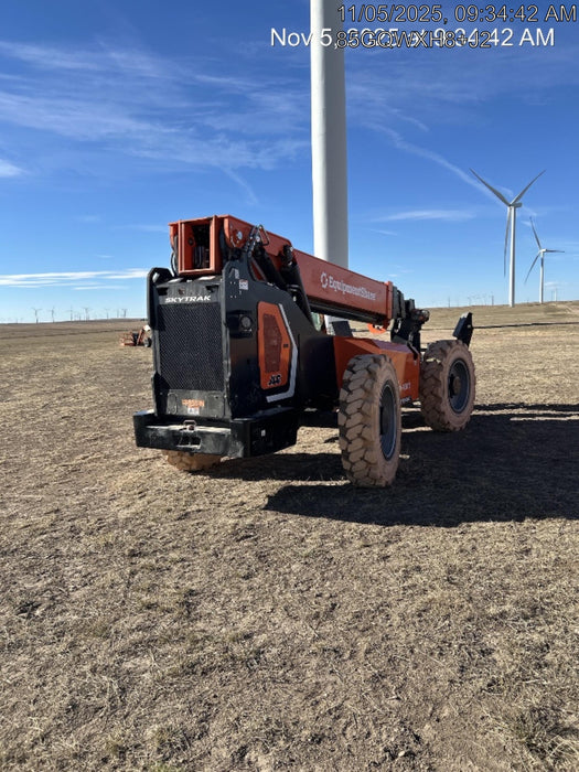 2025 JLG 10054