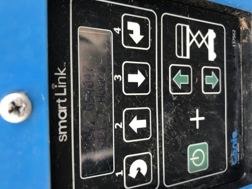 2019 Genie GS-4047 Folding rails with half height swing gate