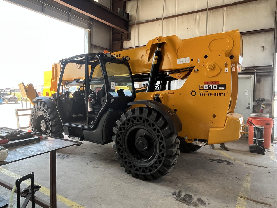 2023 JCB 510-56