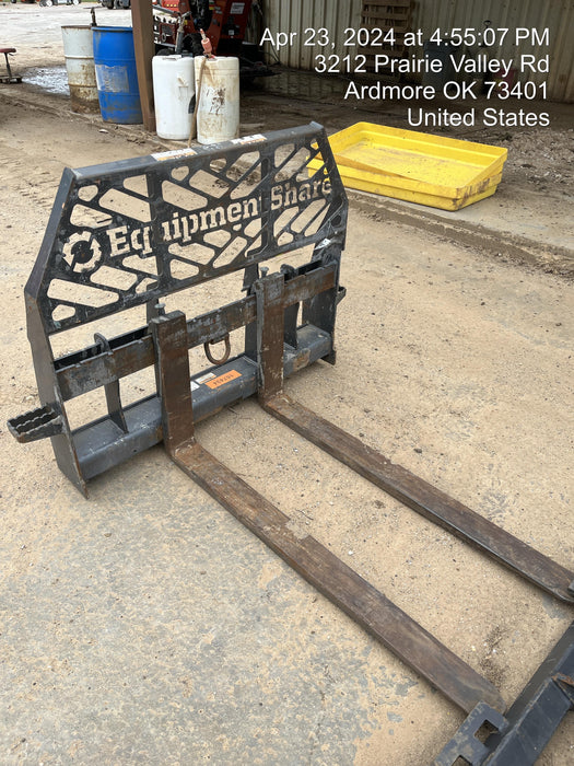 2021 PALADIN 48" Pallet Forks - Paladin