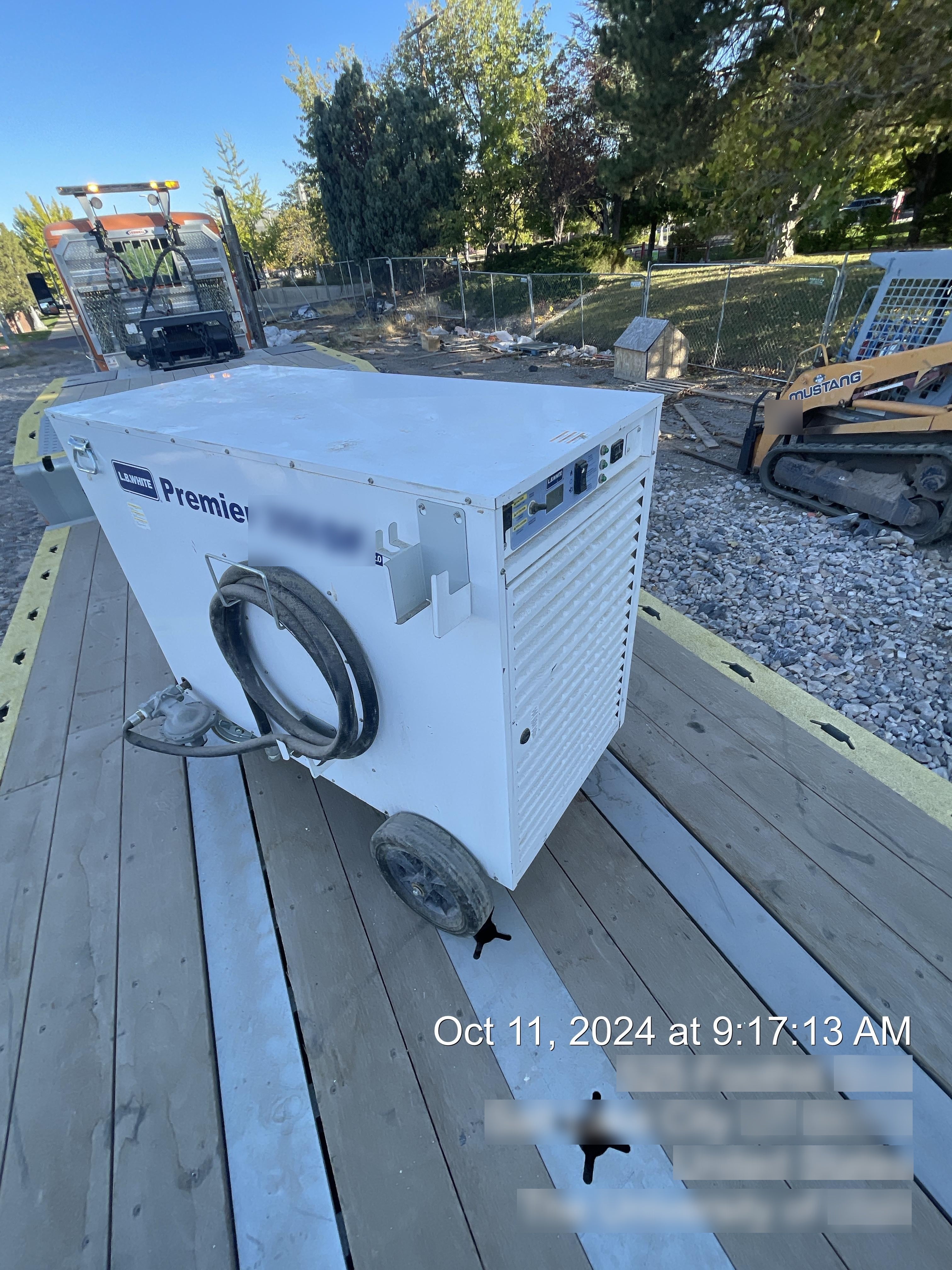 2023 LB WHITE Premier 350 DF 2.0 LINK