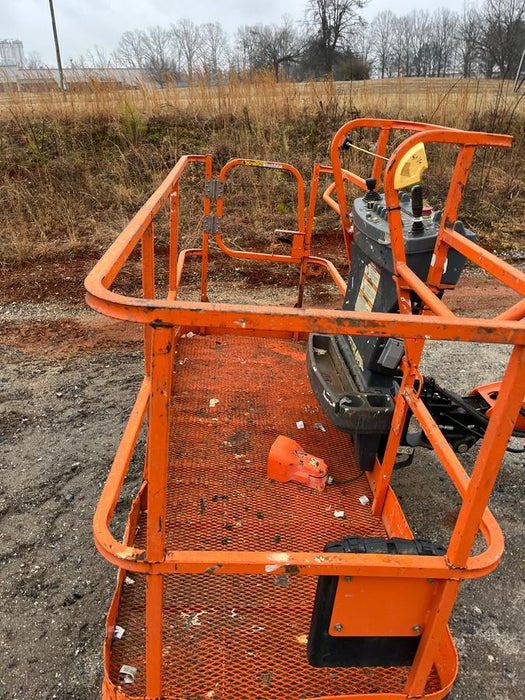 2020 JLG 400S