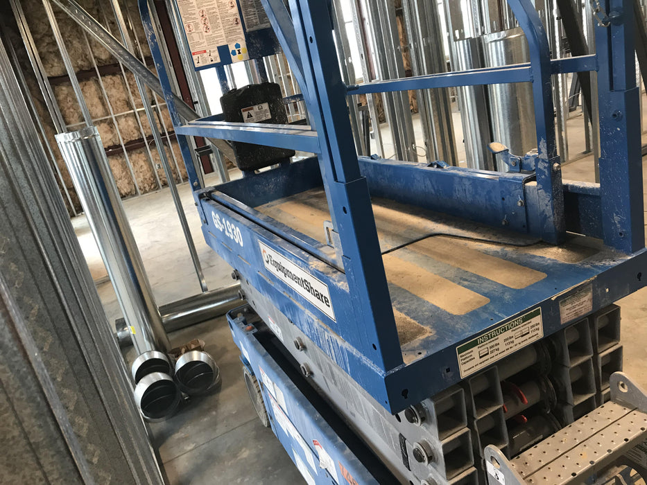 2020 Genie GS-1930 Fixed rails with chain entry gate - Pre A92.20