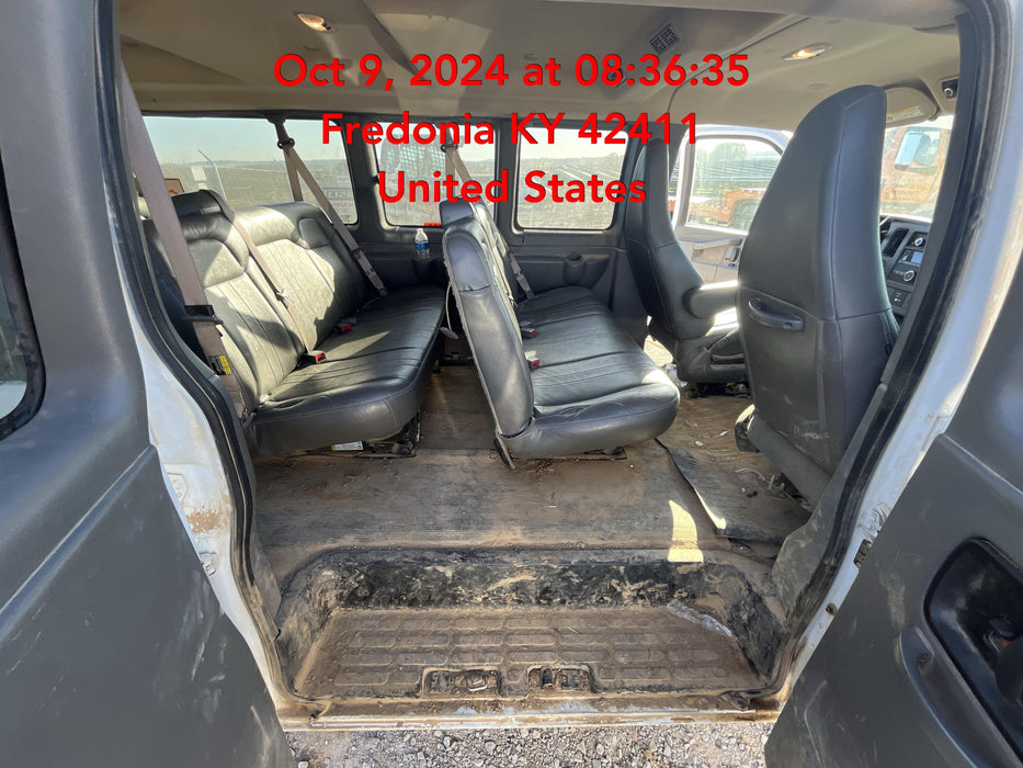 2023 CHEVROLET Express Van - Rental