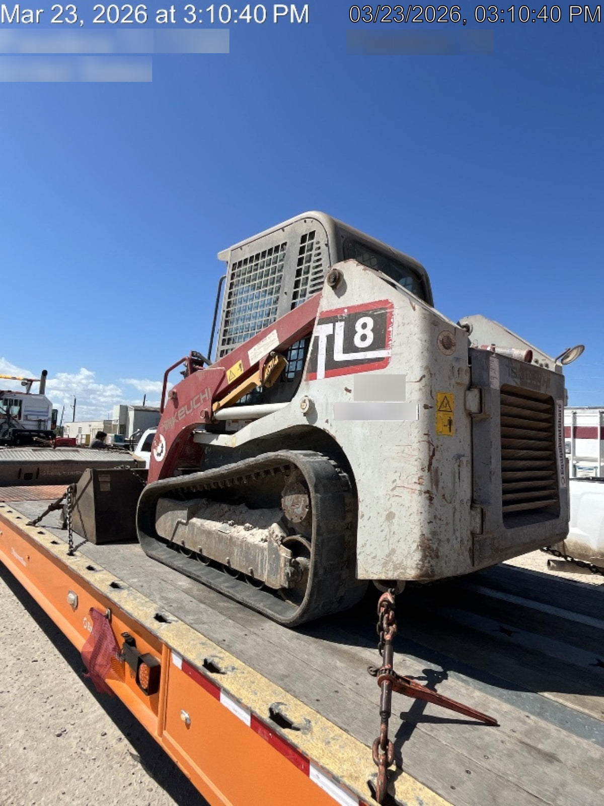 2019 Takeuchi TL8 Cab, Heat/AC, Defroster, 15" Wide Rubber Tracks, Back-up Alarm, Front & Rear Working Lights, Auxiliary Hydraulics, Two-Speed Travel, Electronic Monitoring System, Hydraulic Universal Quick Hitch 76" HD Dirt Bucket with 8 Teeth, 20.3 cubic feet Capacity