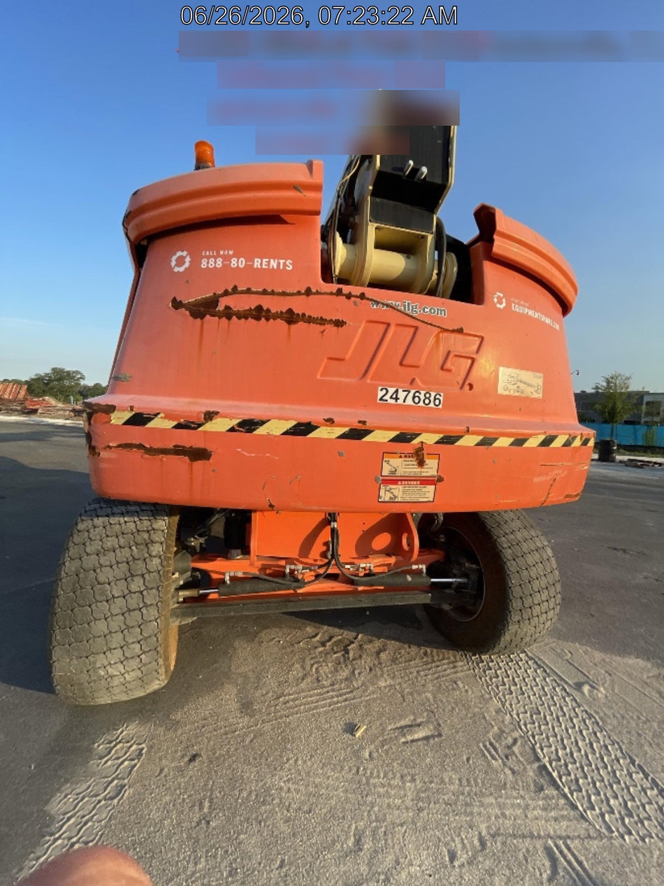 2022 JLG 660SJ