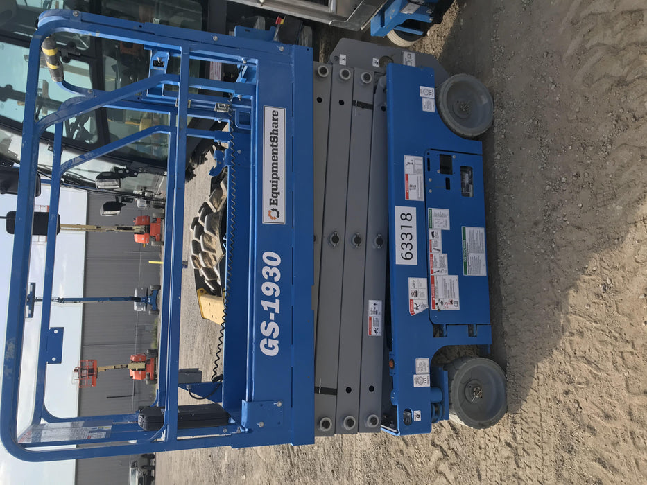 2020 Genie GS-1930 Solid Non Marking Tires, Beacon, Folding rails with half height swing gate