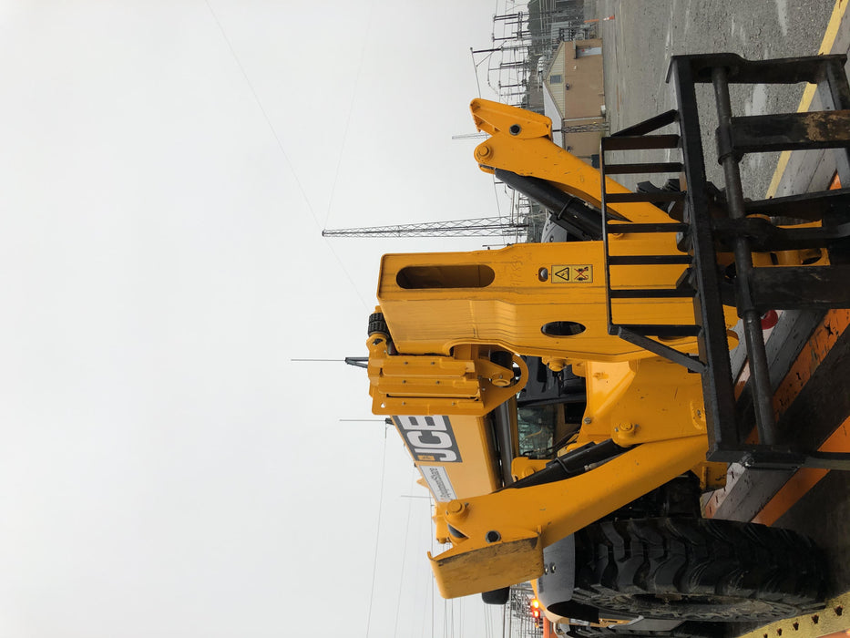 2019 JCB 512-56