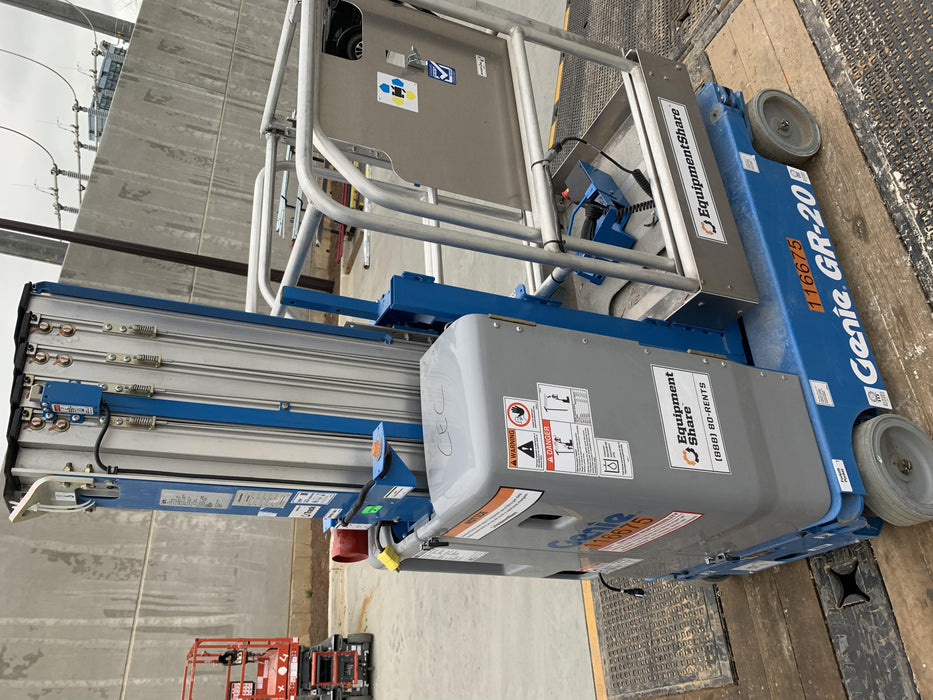 2020 GENIE GR-20
