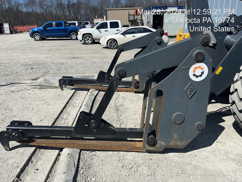 2022 PEMBERTON Pipe Grapple Forks