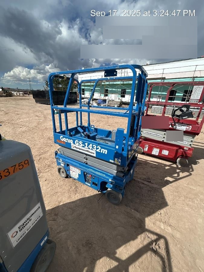 2023 GENIE GS-1432