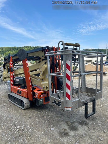 2022 JLG X600AJ