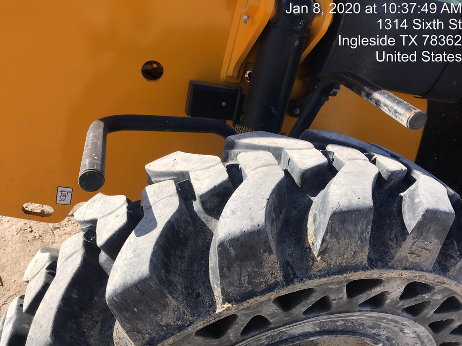 2018 JCB 510-56 JCB 510-56 Telehandler 74 HP w/CAB/HVAC, Beacon, Worklights, Aux Hydraulics, Solid Tires, 60" Carriage/Forks