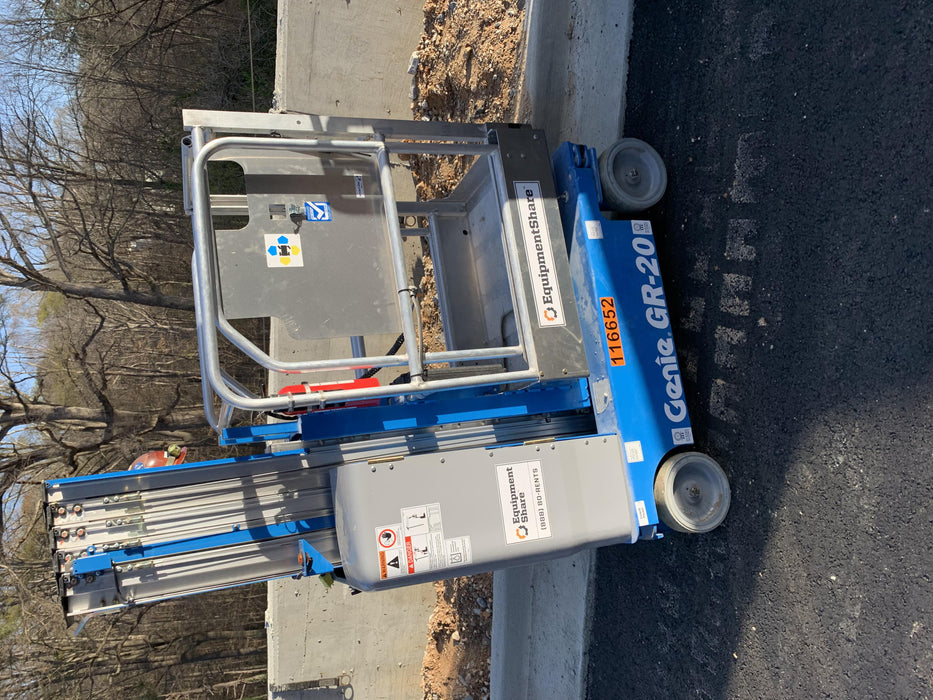 2020 GENIE GR-20