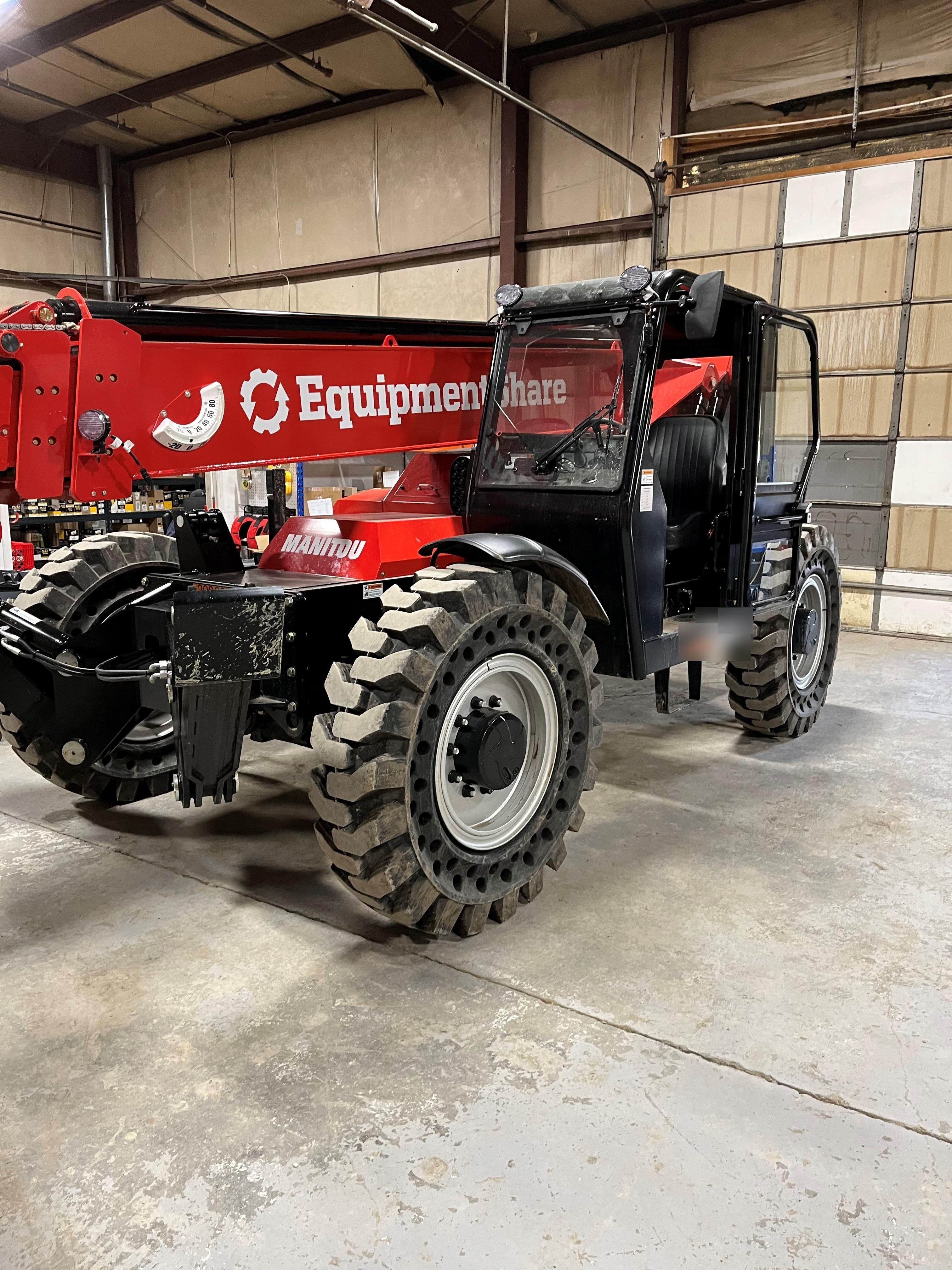 2023 MANITOU MTA10055