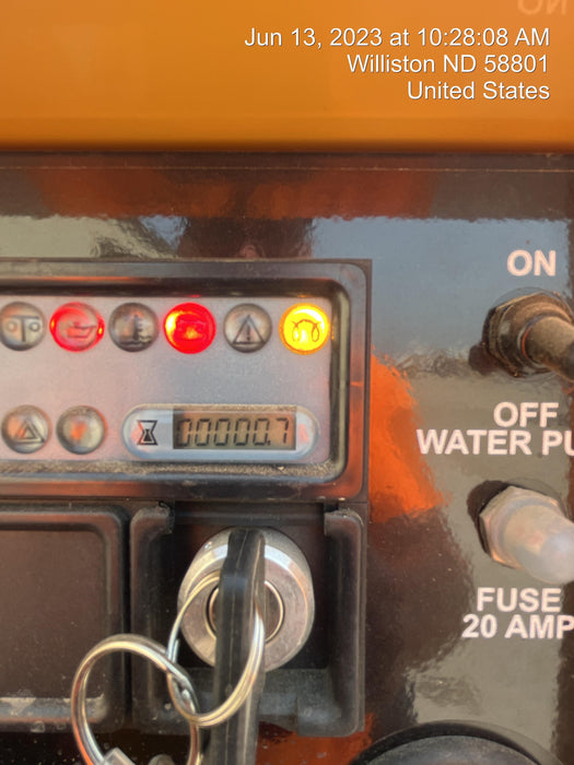 2023 Vac-Tron LP573XDT T4 Koehler Diesel Engine, 500 Gallon Debris Tank, x2 100 Gallon Water Tanks