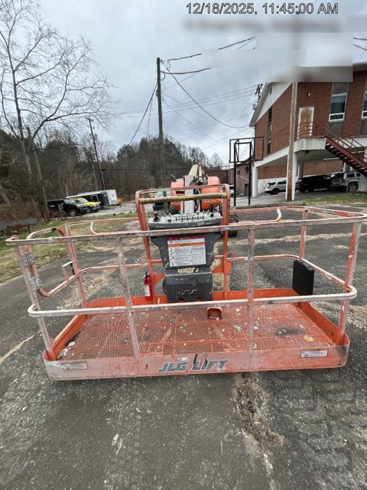 2019 JLG 600AJ